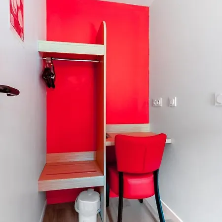 Premiere Classe Rennes Ouest - Hotel