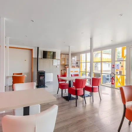 Premiere Classe Rennes Ouest -